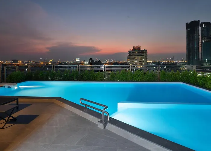Lumen Udomsuk Station 4* Bangkok